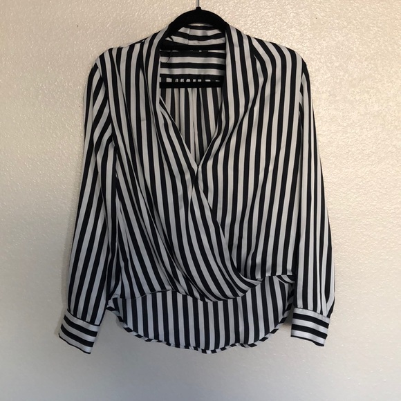 Apt 9 Striped Blouse - Picture 2 of 6
